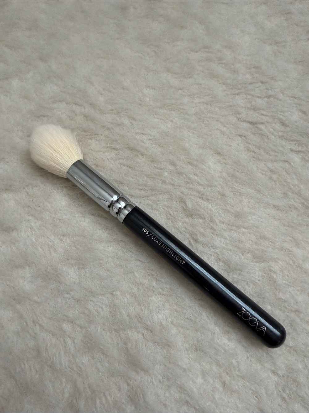 Zoeva 105 Luxe Highlight Brush